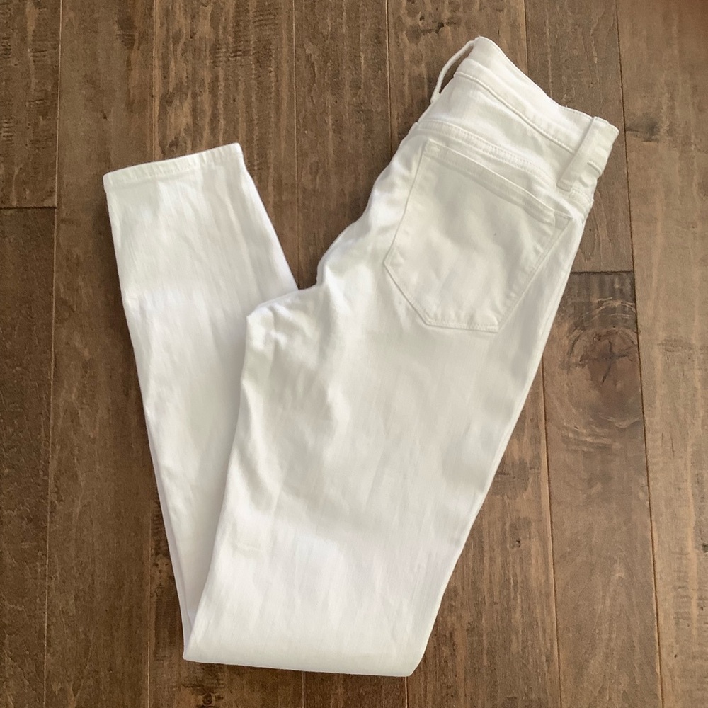 J. Crew White Skinny Jeans Classic Minimalist Design, 26